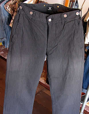 Django Atour�@(�W�����S �A�g�D�[��)�@DP-021�@MIDDLE-WORK B/S STRIPE PANTS