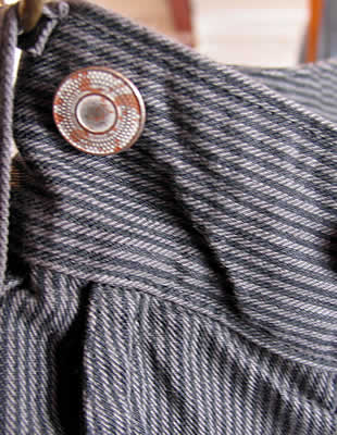 Django Atour�@(�W�����S �A�g�D�[��)�@DP-021�@MIDDLE-WORK B/S STRIPE PANTS