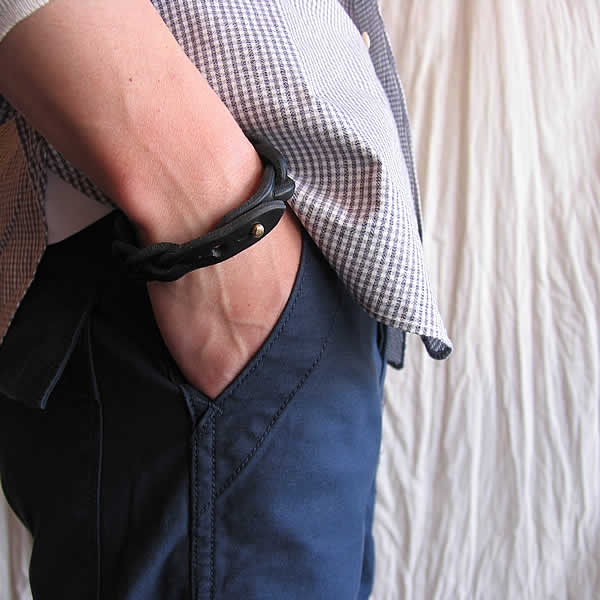 THE SUPERIOR LABOR�@(�V���y���I�[�����C�o�[)�@SL050�@Trick Braid Bracelet